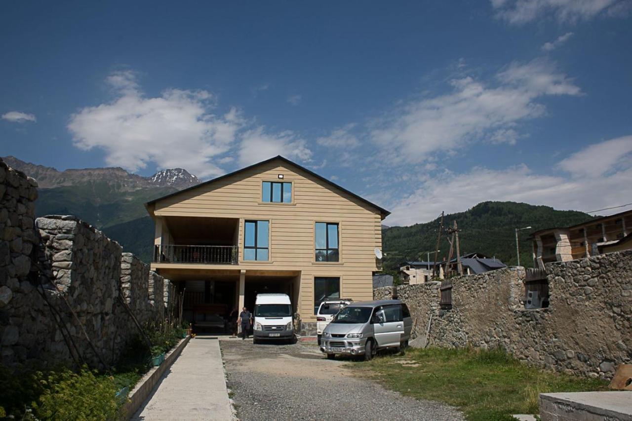 Mestia Residence Bagian luar foto